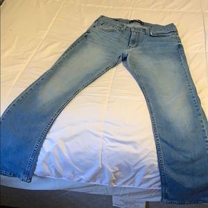 Men’s Hollister slim strait jeans